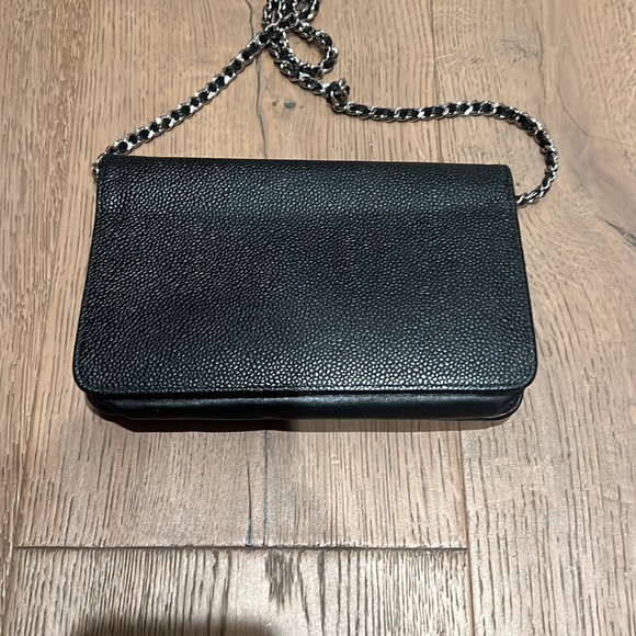 CHANEL BLACK WALLET ON CHAIN WITH CAVIAR LEATHER - Picture 2 of 13